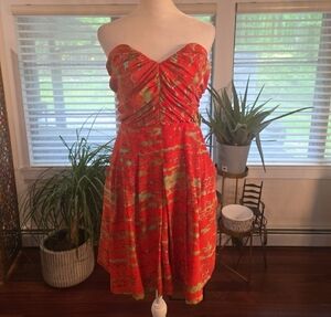 Twinkle By Wenlan 100% Silk Strapless Ruched Pleated Mini Dress Red Size 6